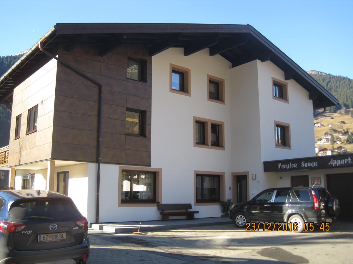 Haus Ganeu Lägenhet Gaschurn Exteriör bild